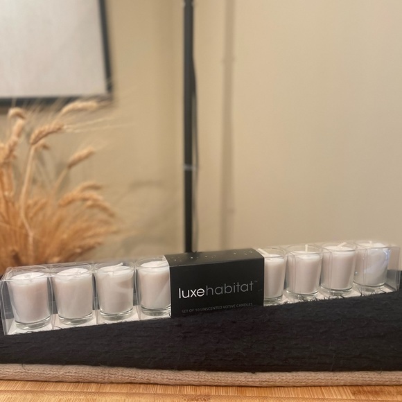 🕯🖤🤍🥂 Luxe Habitat Set of White 10 Unscented Glass Votive Candles - Picture 5 of 6